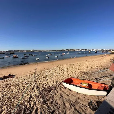 Lisbon Sea And Casa vacanze *