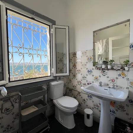 Lisbon Sea And Casa vacanze